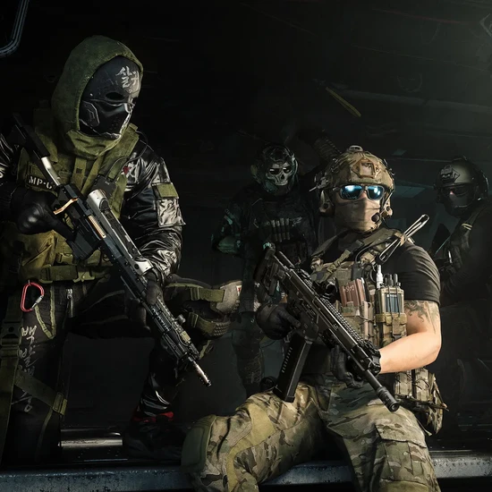 Call of Duty Modern Warfare 4 squad exiting a helicopter