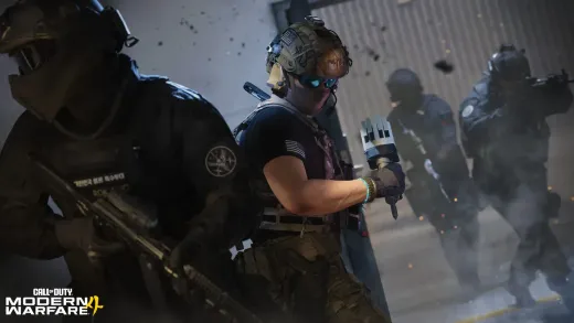 Operators fighting over the Data Spike in the new MW4 Hijack mode