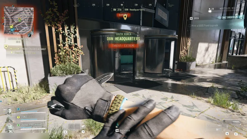 MW4 DMZ DBN Headquarters entrance in The Grid with an EXTREME threat banner